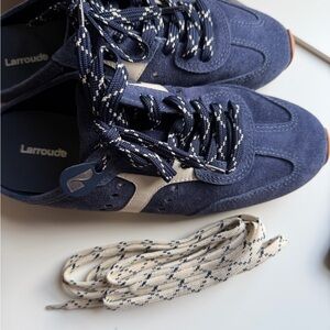 Larroude Navy Suede Sneakers with Cream Label size 9.5 - $135